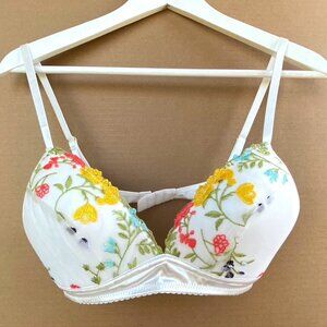 Floral Embroidered White Bra Size M